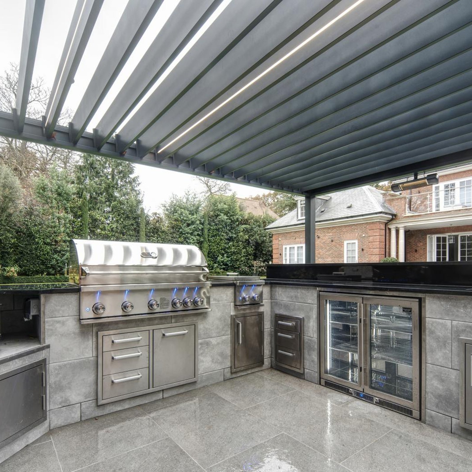 whistler grills burford 5 built in range from famous garden uk outside daytime