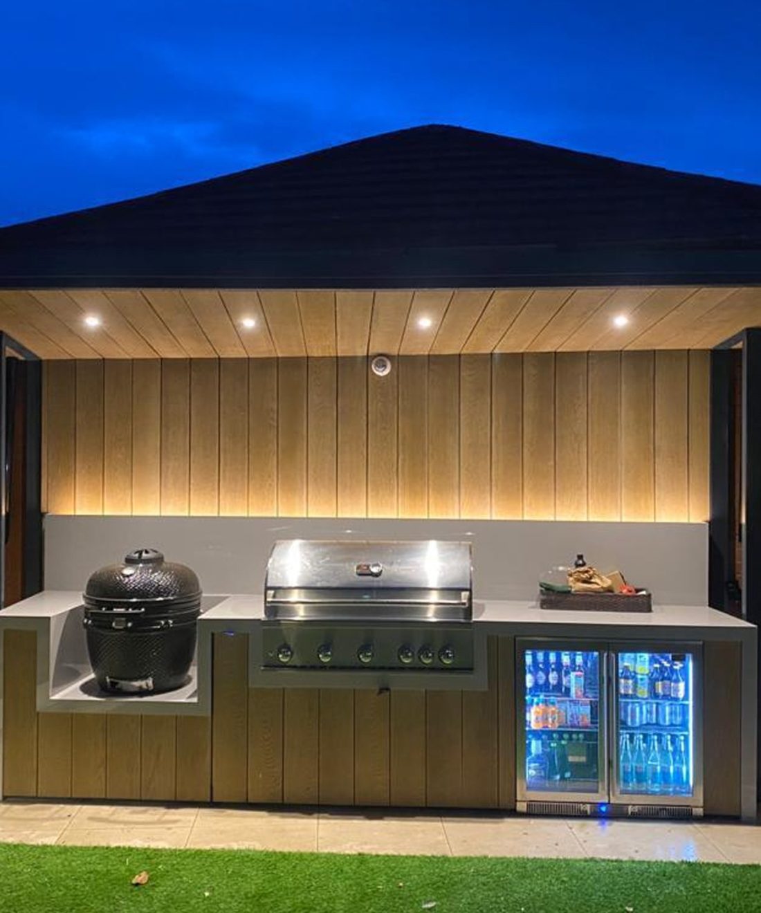 this is the whistler grills burford 5 built in range from famous garden uk outside evening