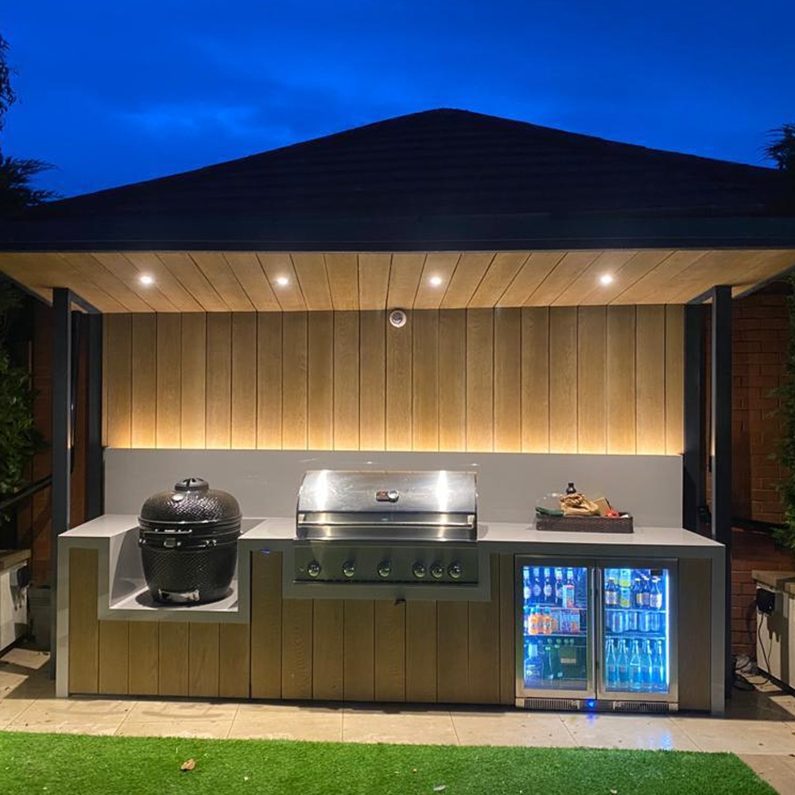 this is the whistler grills burford 5 built in range from famous garden uk outside evening