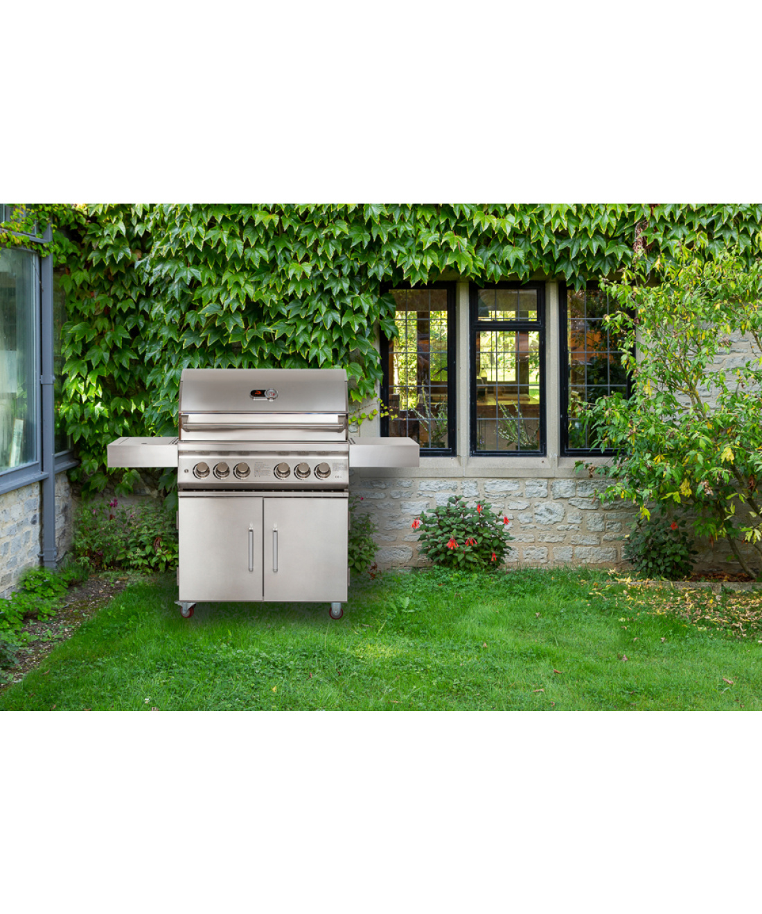 Famous Garden UK Bilbury 4 BBQ Whistler Grills outdoor