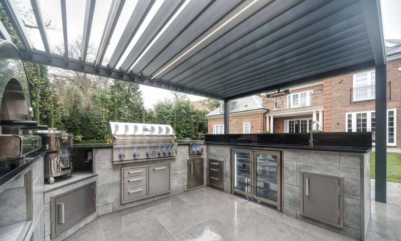 whistler Grills Built in Range Outdoor Kitchen Famous Garden UK