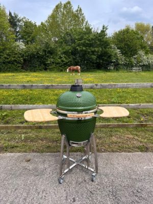 21 inch Famous Kamado Grill