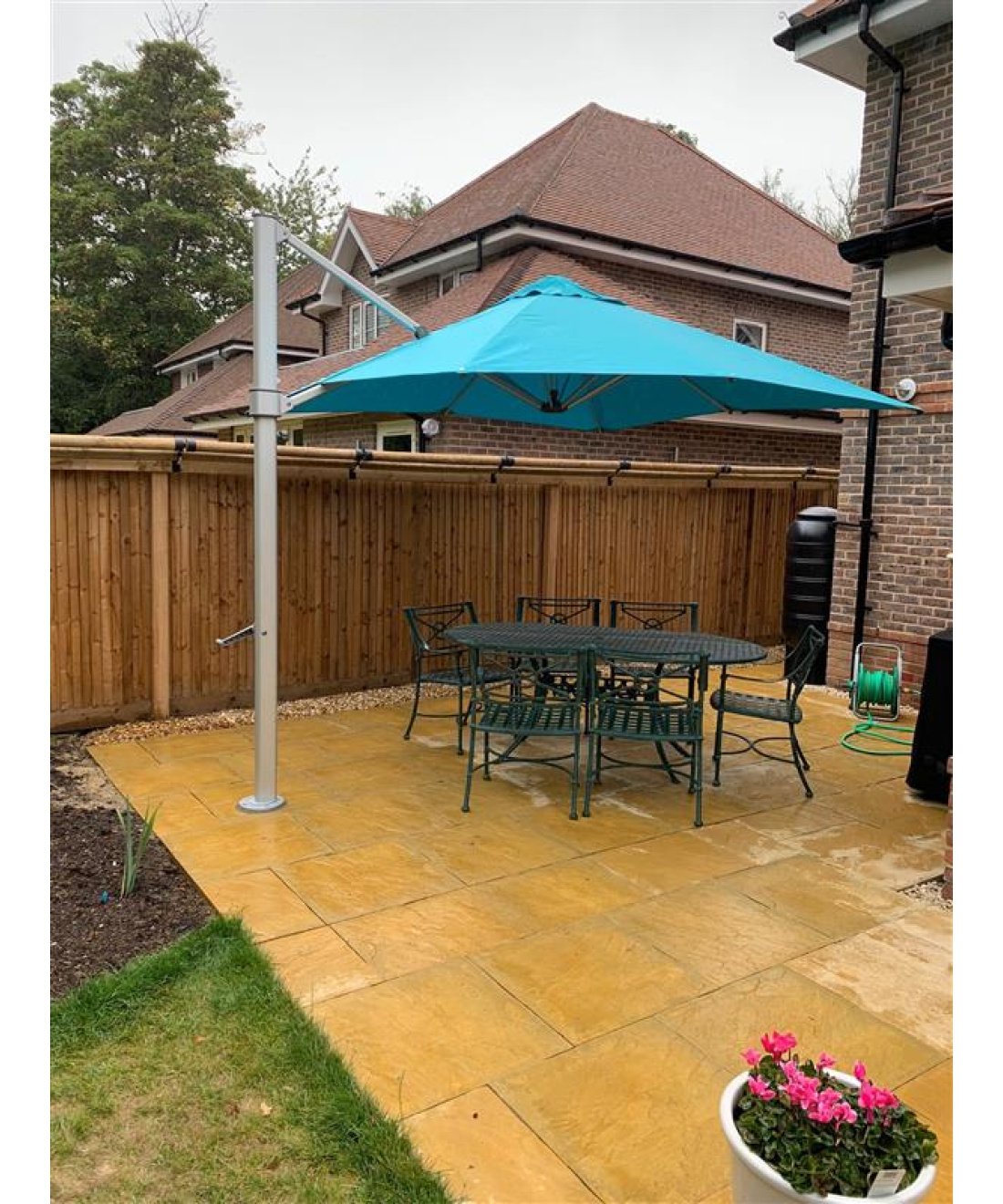 famous garden blue parasol from intashade