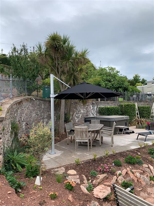 black aurora side view open umbrella