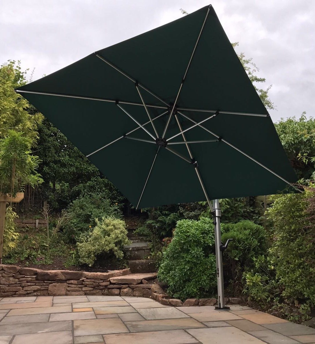 luxury cantilever parasol tilted